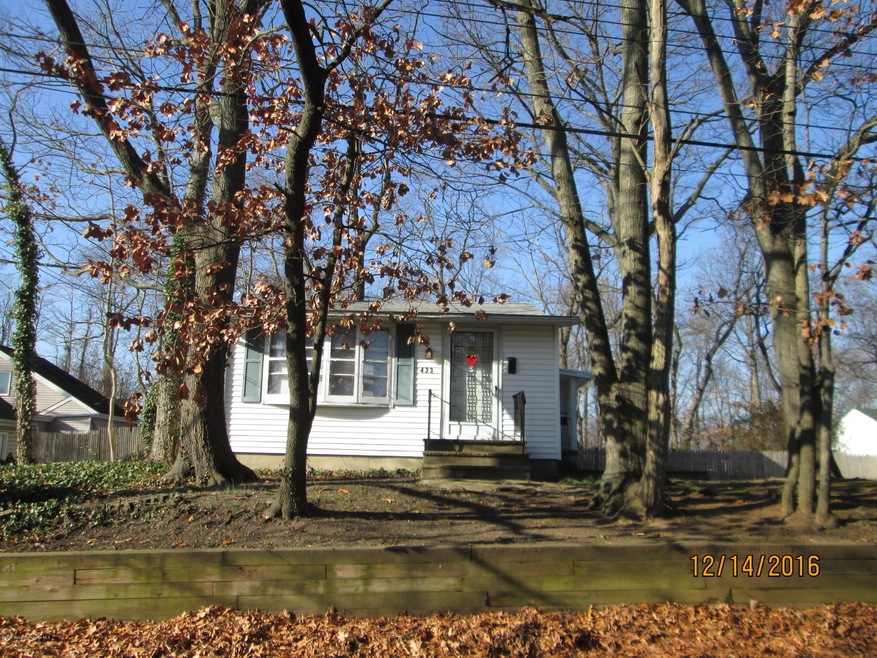 433 Cedar Ave, North Middletown, NJ 07748 - photo 1