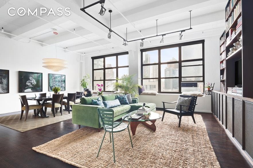 Glass Farmhouse unit 8B, New York, NY 10018 - photo 1