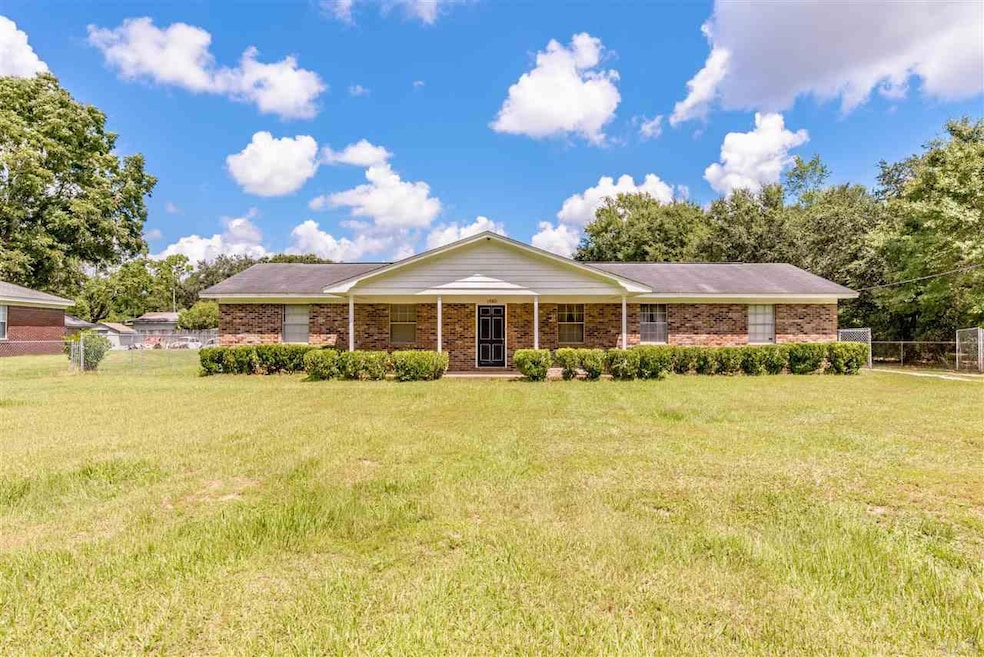 1560 W Detroit Blvd, Pensacola, FL 32534 - photo 1