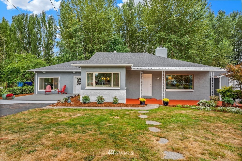 3303 Olive Way, Longview, WA 98632 - photo 1