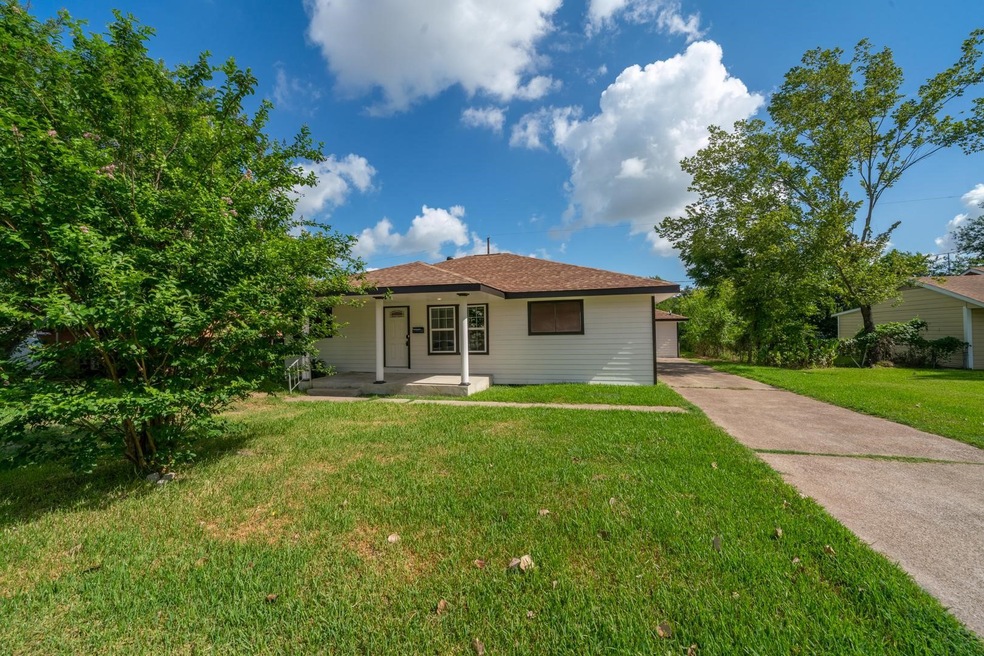 Sold • Co-Listing Agent