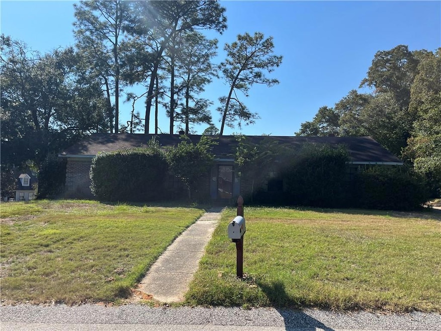 Front view of home.