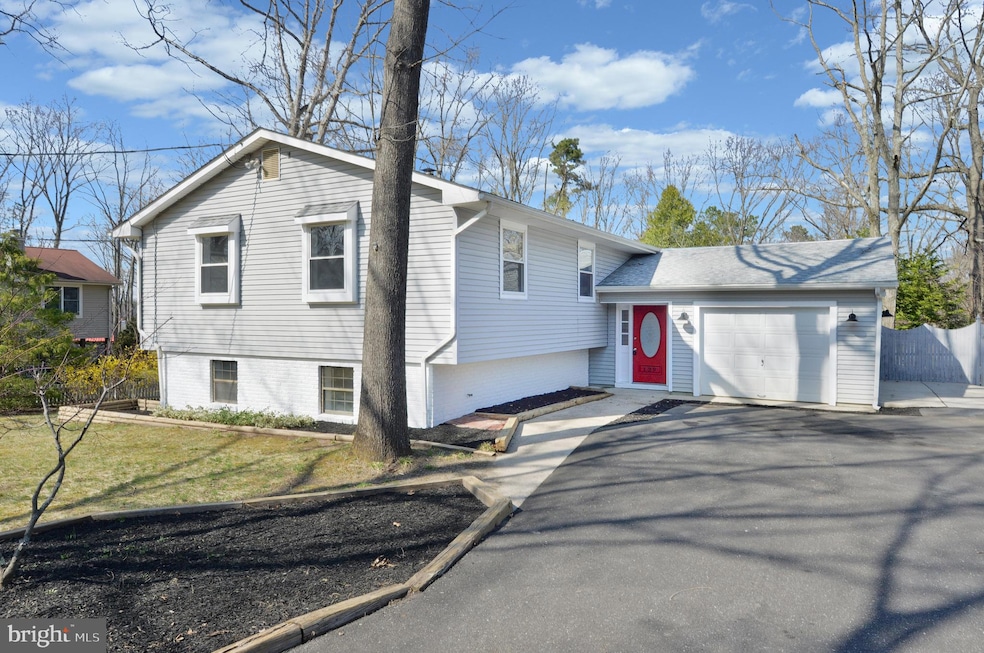 129 Hickory Rd, Marlton, NJ 08053 - photo 1