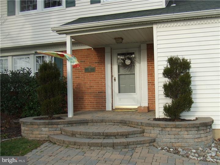 21 Cobblestone Rd, Cherry Hill, NJ 08003 - photo 1