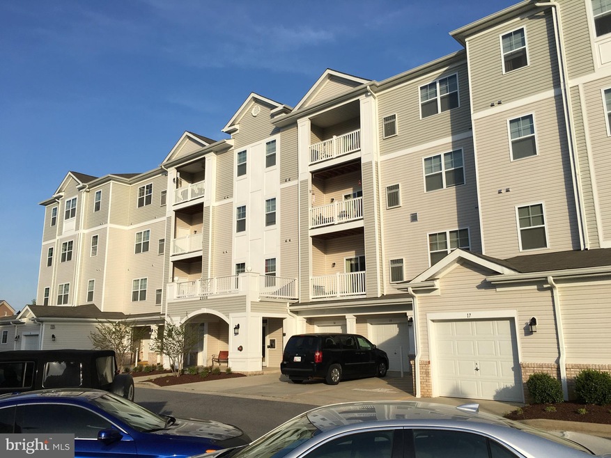 23510 F D R Blvd unit 304, California, MD 20619 - photo 1