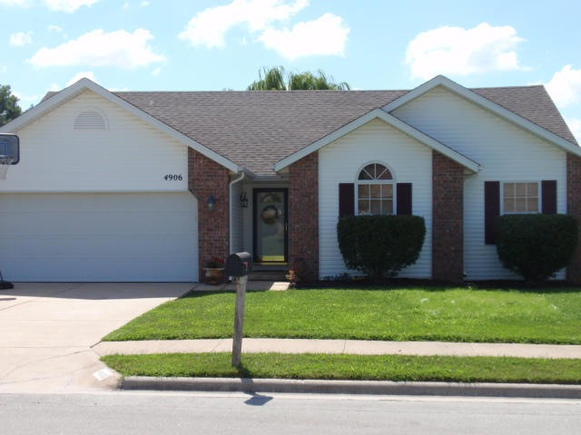 4906 N