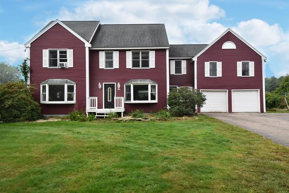 152 Ash St, Spencer, MA 01562 - photo 1