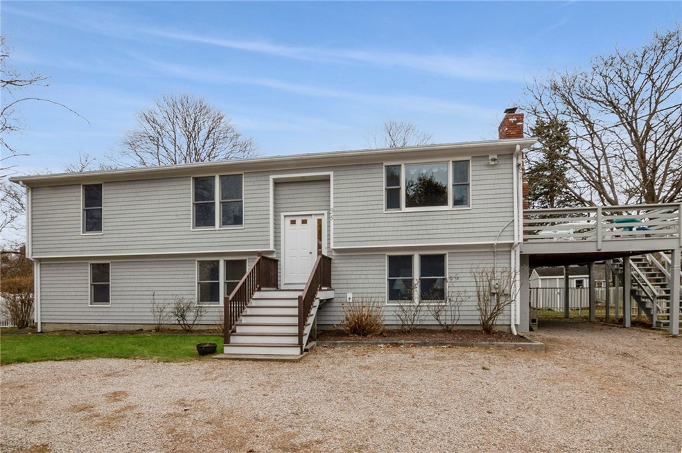 95 Twin Peninsula Ave, Wakefield, RI 02879 - photo 1