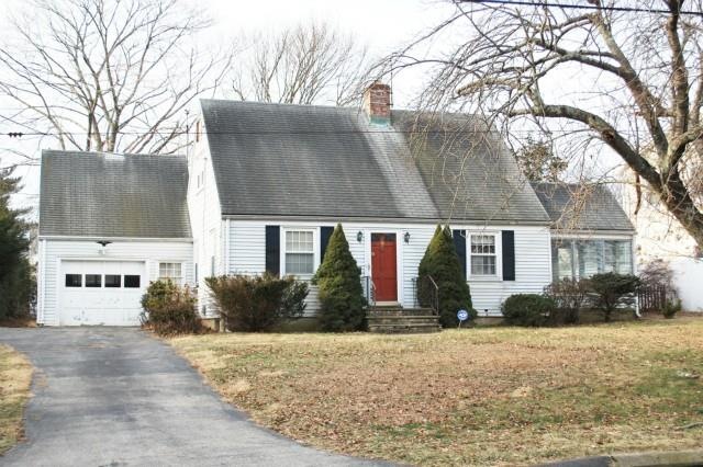 74 Bouton St W, Stamford, CT 06907 - photo 1