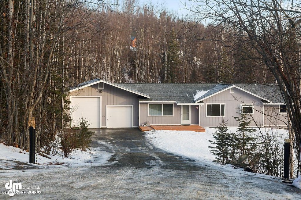 Exterior_DMD_7079-SMALL
