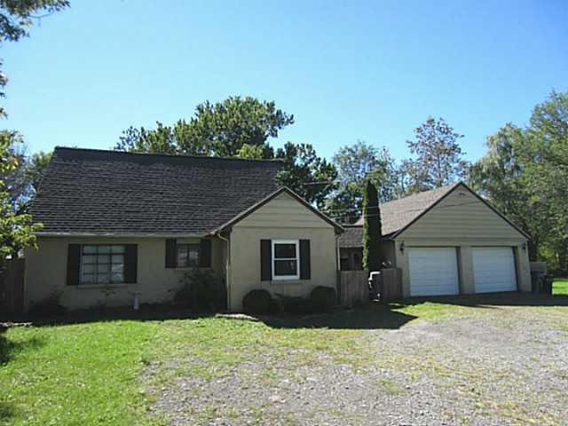 2836 Stenzel Ave, North Tonawanda, NY 14120 - photo 1