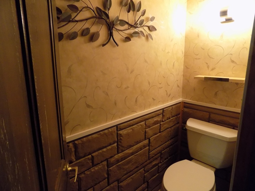 113 Castlewood Dr, Carpentersville, IL 60110 - photo 1