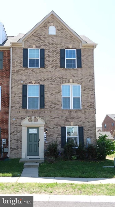 5599 Barnstormers Ln, Waldorf, MD 20602 - photo 1