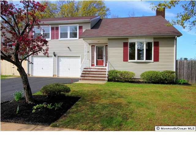 31 Tara Lin Dr, Hazlet, NJ 07730 - photo 1