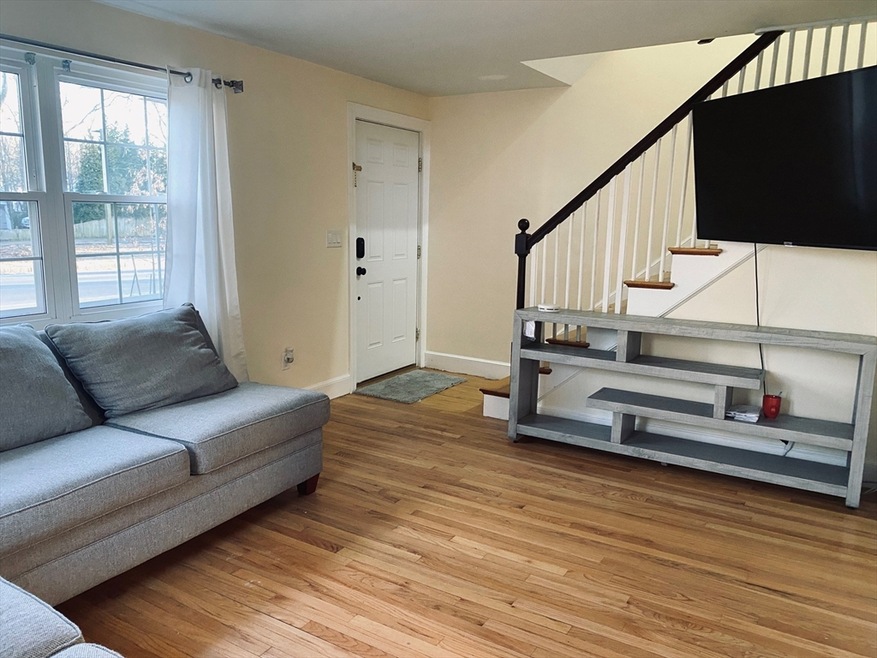 737 Vfw Pkwy unit 739, West Roxbury, MA 02132 - photo 1