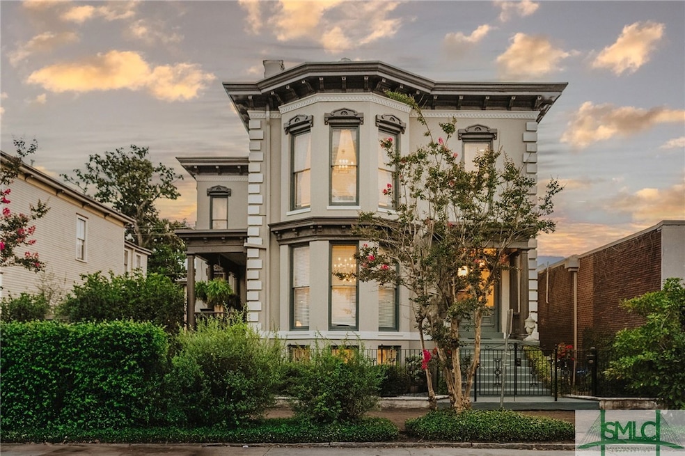 17 W Park Ave, Savannah, GA 31401 - photo 1