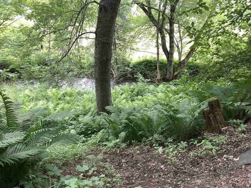 78 Vt Route 5a, West Burke, VT 05871 - photo 1