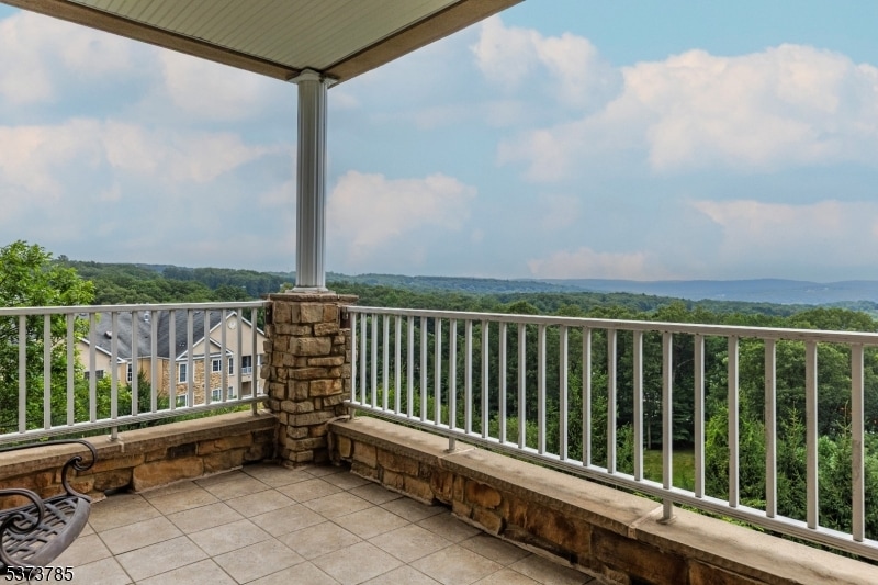 3212 Franklin Ln unit 212, Rockaway, NJ 07866 - photo 1