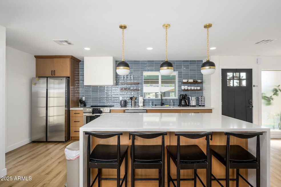 8-web-or-mls-71st-16