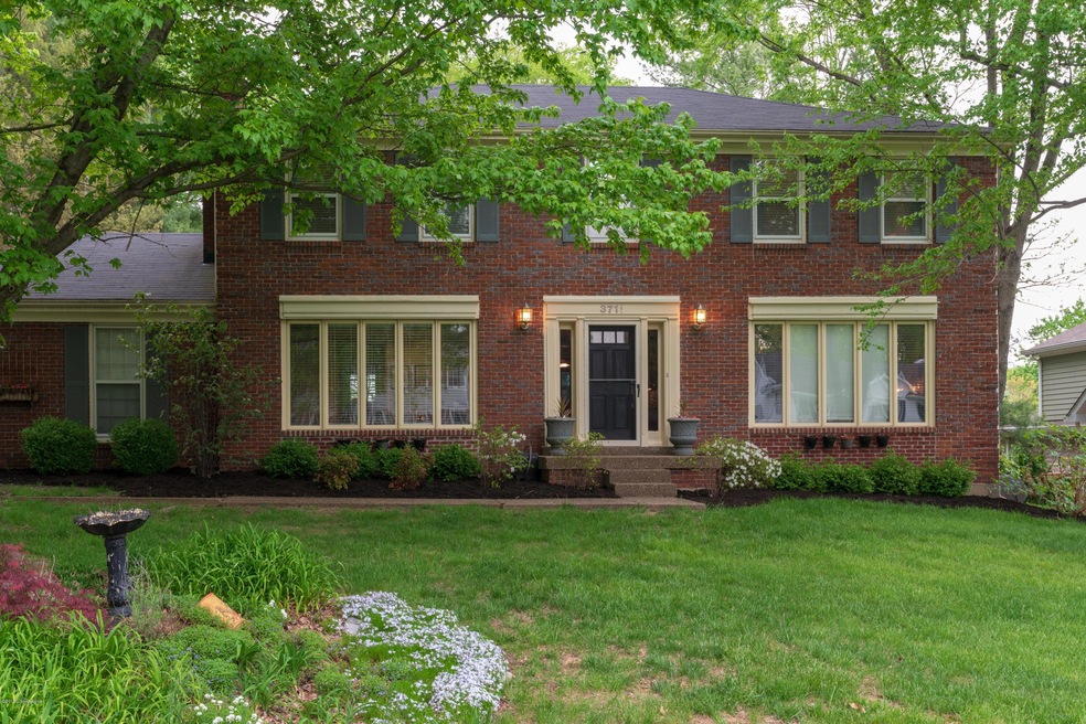 01 - Front Exterior