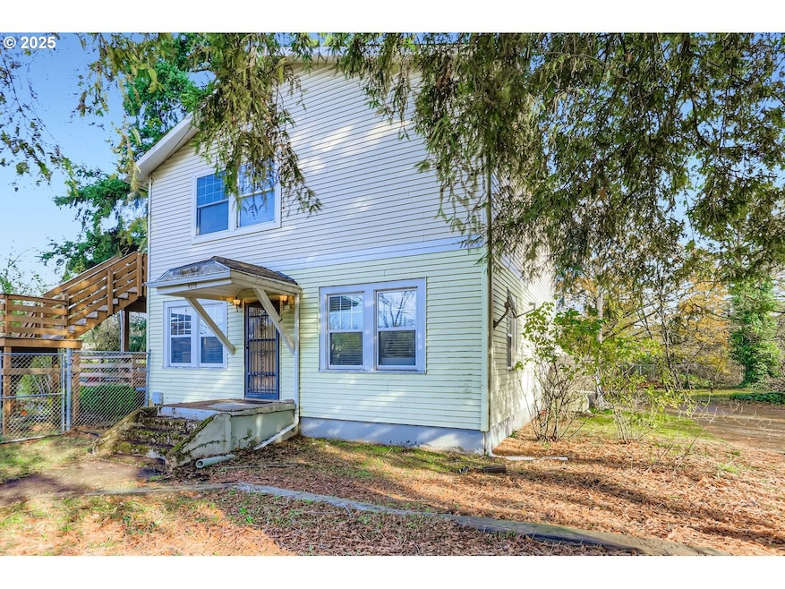 9310 SE Linwood Ave, Milwaukie, OR 97222 - photo 1