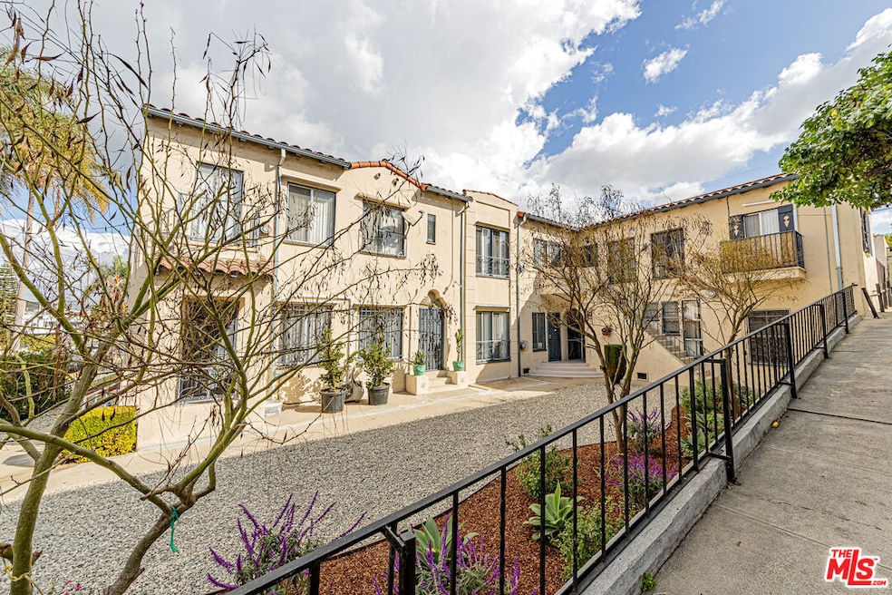 For Rent $1,800/month