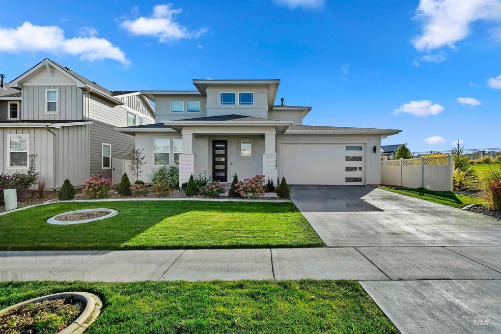 Sold • Co-Listing Agent