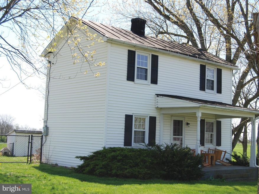 537 Longmarsh Rd, Berryville, VA 22611 - photo 1