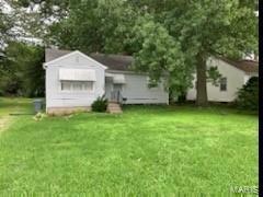 313 S Belleville St, Freeburg, IL 62243 - photo 1