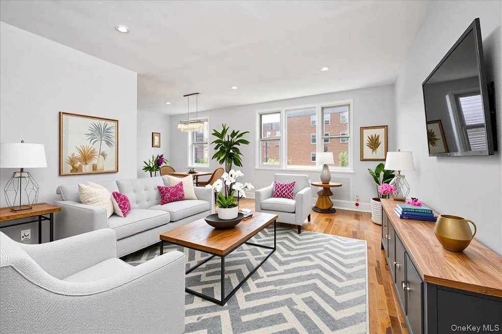 Sadore Lane Gardens unit 5L, Yonkers, NY 10710 - photo 1