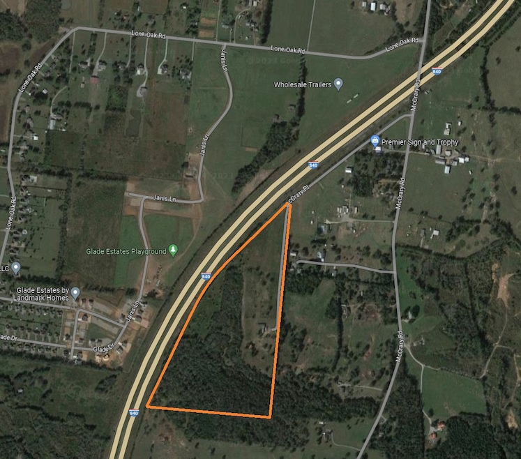 Sold $900,000 • Co-Listing Agent