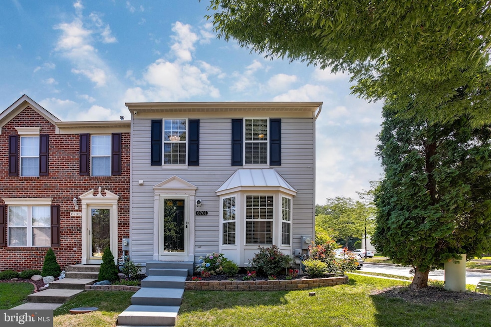 8701 Thornbrook Dr, Odenton, MD 21113 - photo 1