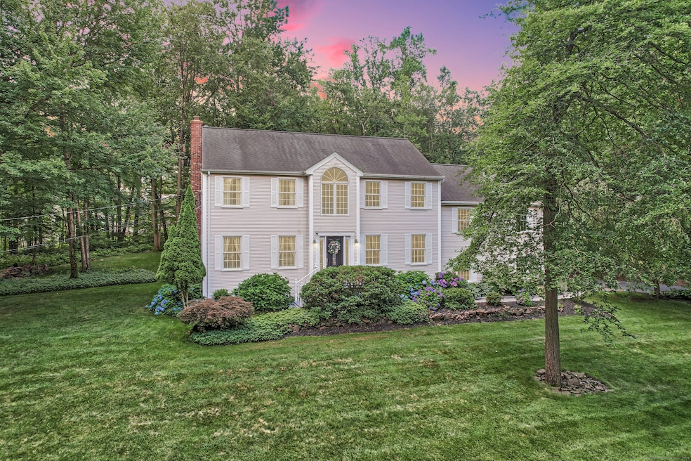 39 Luke St, Prospect, CT 06712 - photo 1