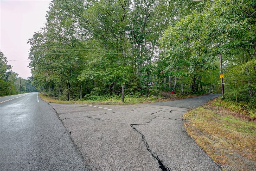 Welcome to Dexter Saunders Rd
