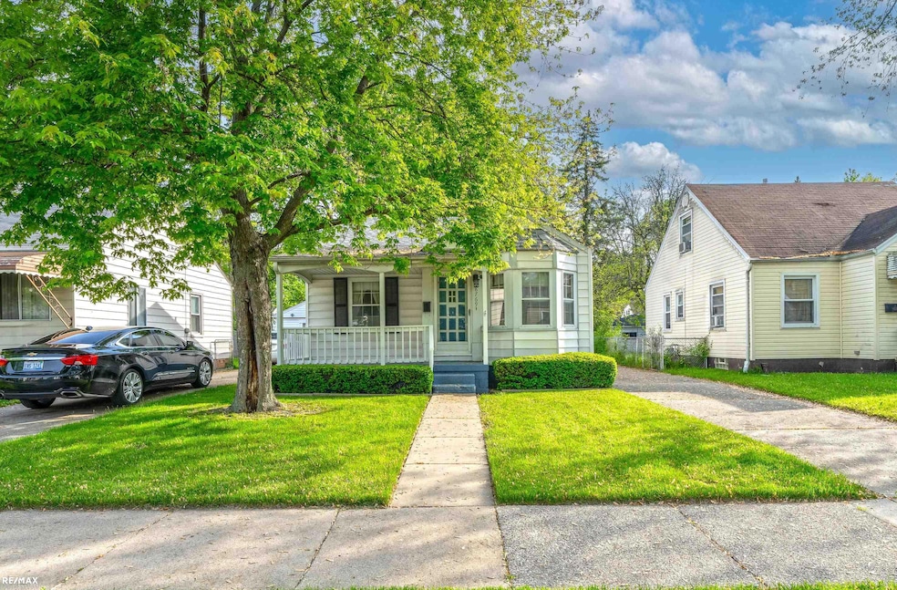 View of the front of the home from the street.  La