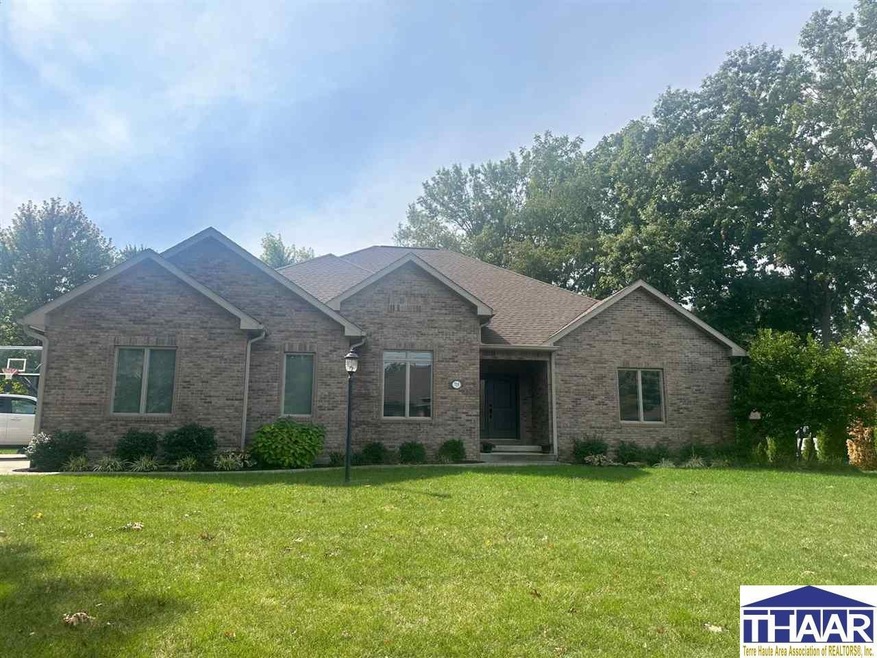 719 S Forest Dr, Terre Haute, IN 47803 - photo 1