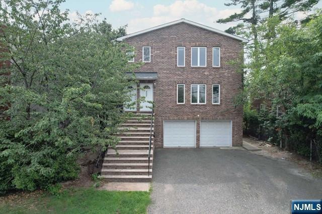 702 Bergen Blvd unit 1, Ridgefield, NJ 07657 - photo 1