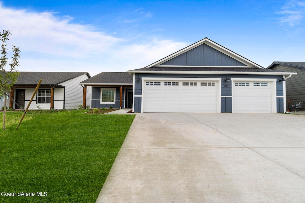 8568-Ferguson-Lane-3259