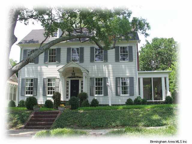 WELCOME HOME!  Exterior painted in 2012.