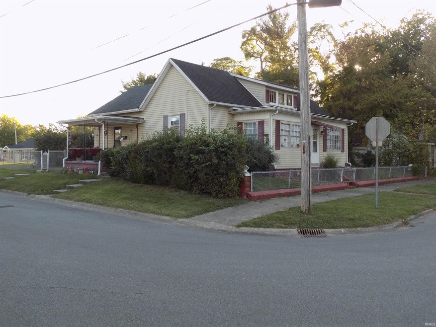 715 E Spruce St, Princeton, IN 47670 - photo 1