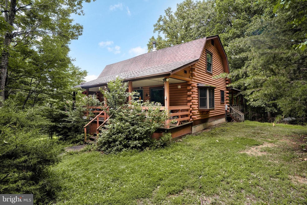 395 Three Mile Bank Ln, Edinburg, VA 22824 - photo 1