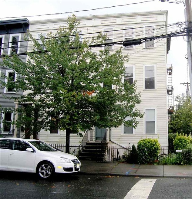 161 Sussex St unit 1, Jersey City, NJ 07302 - photo 1