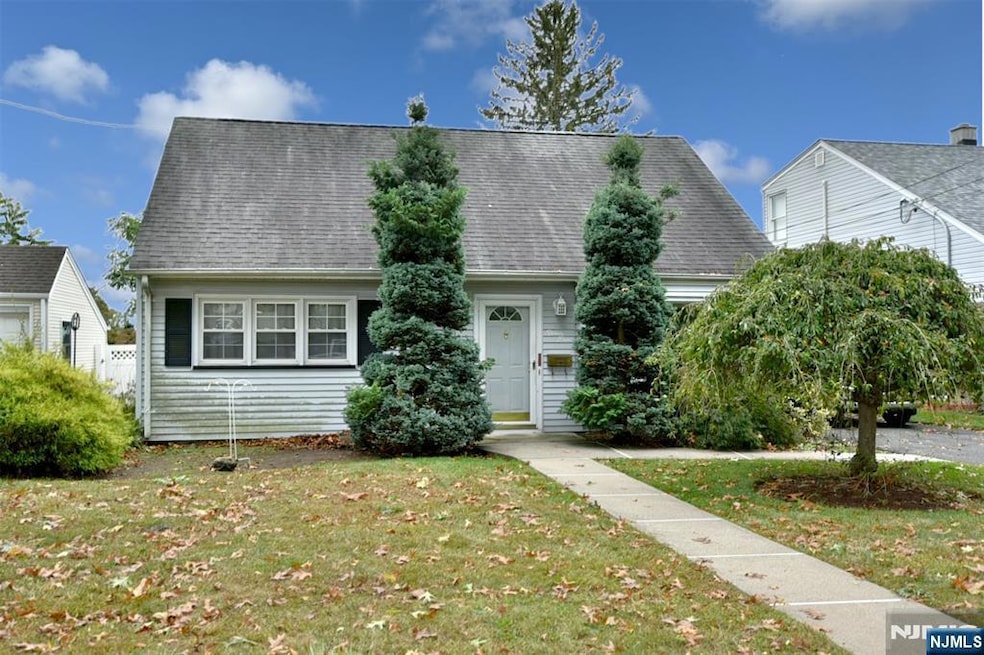 Pending $535,000 • Co-Listing Agent