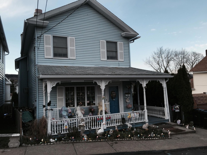 75 Green St, Kingston, PA 18704 - photo 1