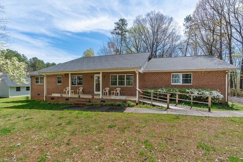 3451 Nc Highway 134, Asheboro, NC 27205 - photo 1