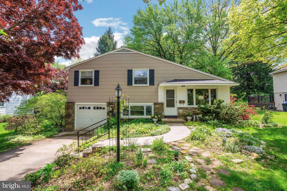 303 Winding Way, Glenside, PA 19038 - photo 1