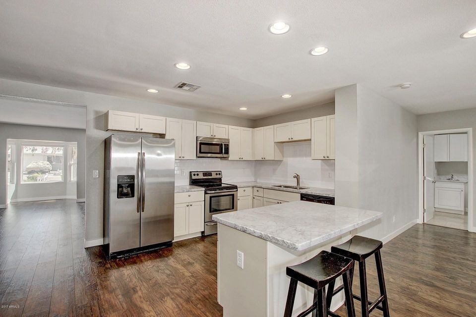 Open Kitchen