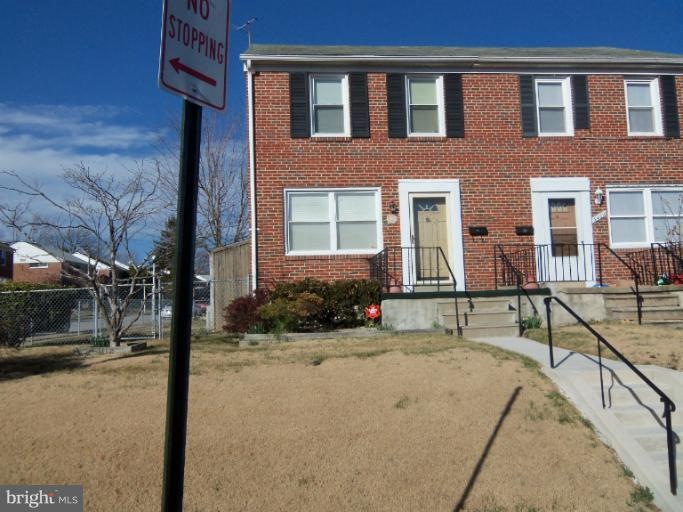 3400 Pinewood Ave, Baltimore, MD 21206 - photo 1