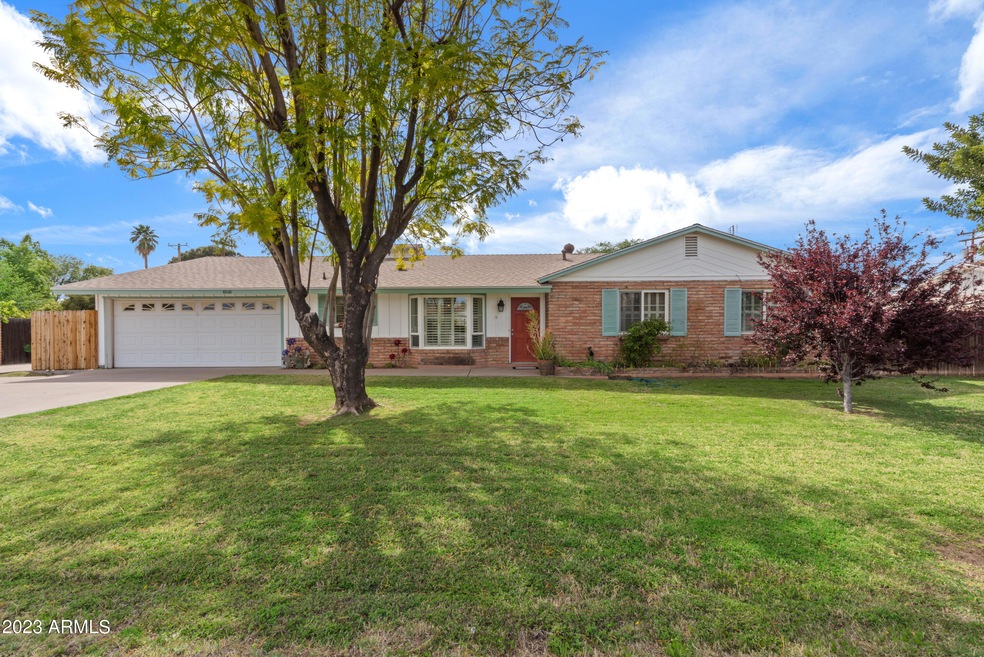 8620 N 7th Ave, Phoenix, AZ 85021 - photo 1