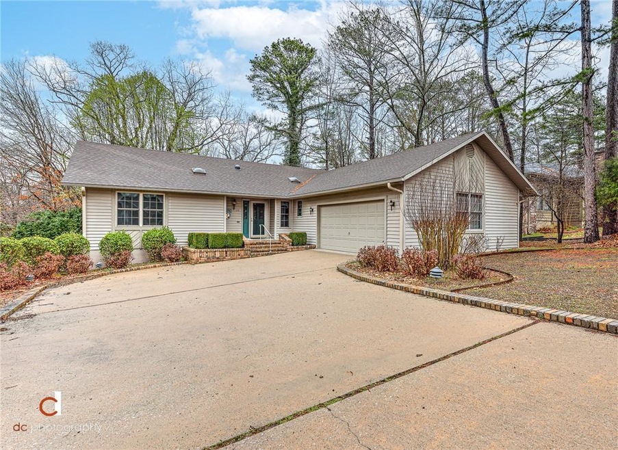 10 Oxford Ln, Bella Vista, AR 72714 - photo 1